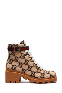 Бежевые ботинки с монограммами Gucci
