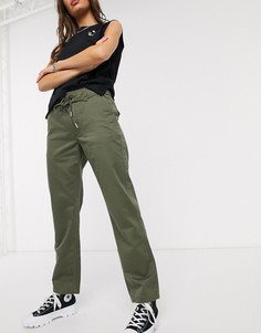 Зеленые брюки карго с черной завязкой Converse-Зеленый цвет