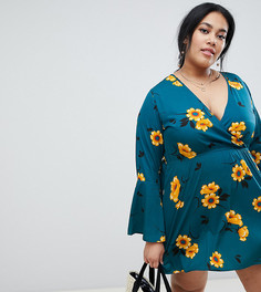 Платье с расклешенными рукавами и запахом Influence Plus-Зеленый