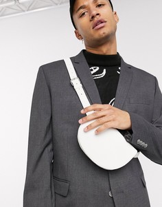 Белая сумка на ремне из искусственной кожи ASOS DESIGN-Белый