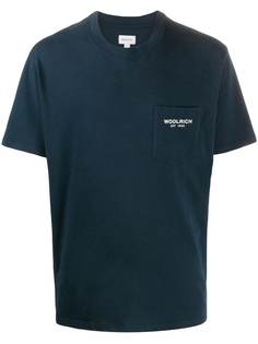Woolrich футболка с накладным карманом