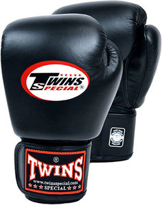 Перчатки боксерские Twins
