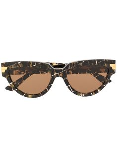 Bottega Veneta Eyewear овальные солнцезащитные очки черепаховой расцветки