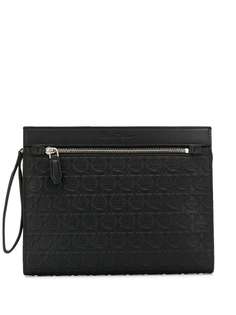 Salvatore Ferragamo клатч с тиснением Gancini