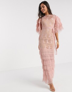 Розовое кружевное платье макси с оборками Forever U-Розовый цвет