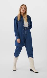 Длинная джинсовая рубашка Stradivarius