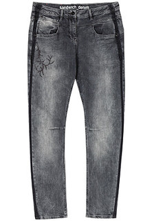 Укороченные джинсы