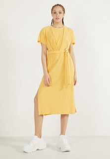 Платье Bershka 