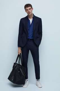 Костюмный пиджак из ткани с рельефным узором Zara