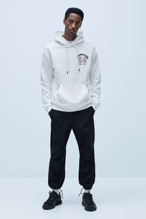 Худи с иллюстрацией © jeremy ville Zara