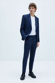 Костюм комфортного облегающего кроя из ткани с матовым блеском Zara