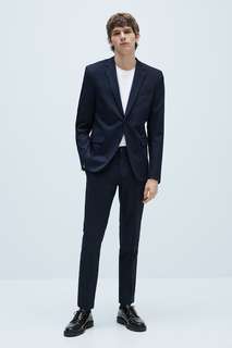 Костюм комфортного приталенного кроя из ткани с матовым блеском Zara