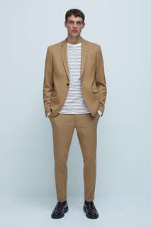 Костюм с рельефным узором Zara