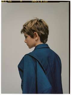 Костюмный пиджак из ткани с рельефным узором Zara