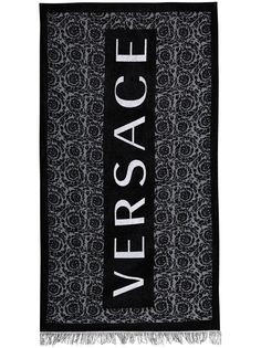 Versace полотенце с бахромой и логотипом