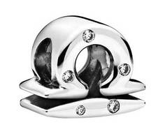Серебряные кулоны, подвески, медальоны Кулоны, подвески, медальоны PANDORA 798424C01