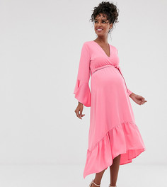 Розовое платье миди с оборками на рукавах и запахом Queen Bee Maternity-Розовый