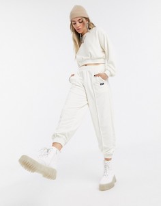 Бежевые велюровые джоггеры от комплекта Bershka-Бежевый