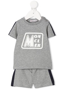 Moncler Kids комплект из футболки и шортов
