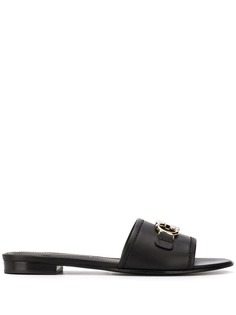Salvatore Ferragamo сандалии с декором Double Gancini