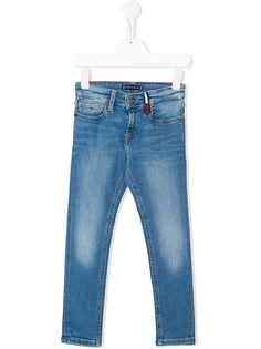 Tommy Hilfiger Junior джинсы кроя слим с эффектом потертости