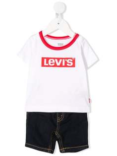Levis Kids комплект из джинсов и футболки с логотипом