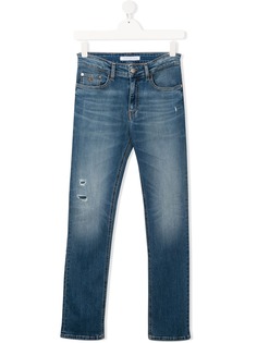 Calvin Klein Kids джинсы кроя слим с эффектом потертости