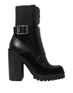 Полусапоги и высокие ботинки Givenchy