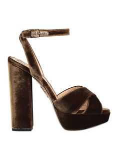 Сандалии Charlotte Olympia