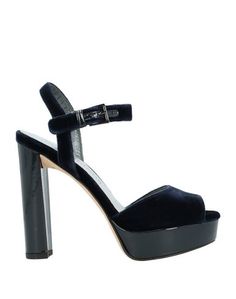 Сандалии Stuart Weitzman