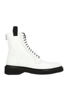 Полусапоги и высокие ботинки Oamc