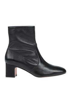 Полусапоги и высокие ботинки Stuart Weitzman