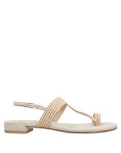 Вьетнамки Stuart Weitzman
