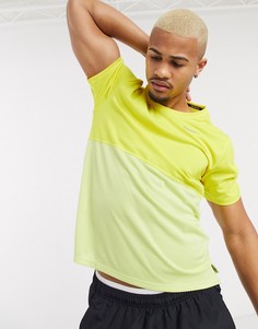Желтая футболка Nike Running-Желтый