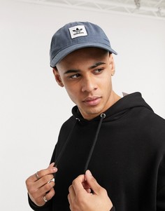 Синяя кепка с маленьким логотипом adidas Originals-Синий