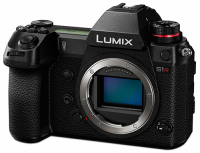 Системный фотоаппарат Panasonic DC-S1R Body (DC-S1REE-K)