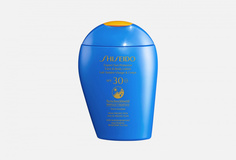 Солнцезащитный лосьон для лица и тела SPF30 Shiseido