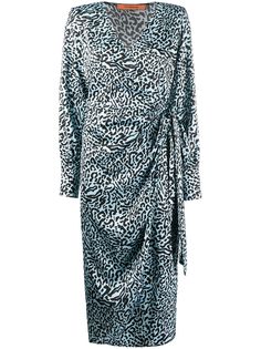 THE ANDAMANE атласное платье Leonado с запахом и леопардовым принтом