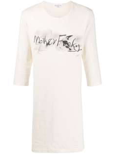 Yohji Yamamoto длинная футболка с надписью