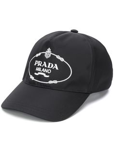 Prada бейсболка с вышитым логотипом