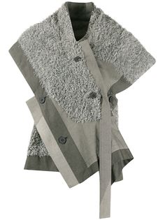 132 5. Issey Miyake блузка асимметричного кроя с искусственным мехом