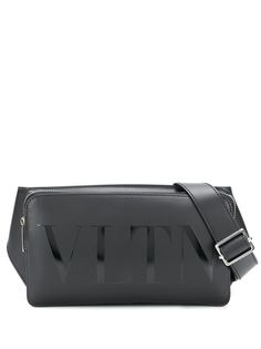 Valentino Garavani поясная сумка с логотипом VLTN