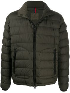 Moncler пуховик с жатым эффектом