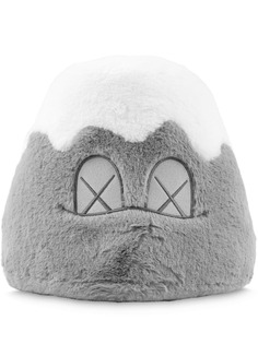KAWS коллекционная фигурка из плюша Holiday Plush Mount Fuji
