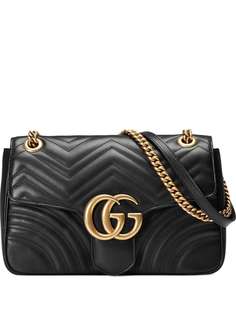 Gucci стеганая сумка на плечо GG Marmont среднего размера