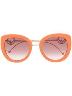 Fendi Eyewear массивные солнцезащитные очки с логотипом