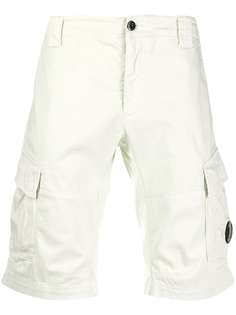 C.P. Company шорты карго средней посадки