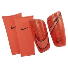 Футбольные щитки Nike Mercurial Lite