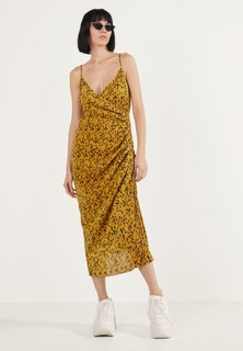Платье Bershka 