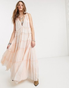Ярусное платье миди персикового цвета Free People-Розовый